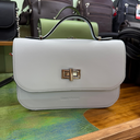 Bolso Patricia de Cuero – Bolso de Mano y Bandolera con Cadena – Hecho en Ubrique